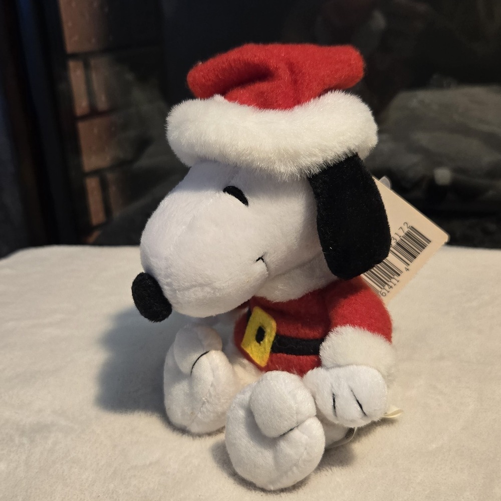 Peanuts Snoopy Santa Plush Hallmark Beanbag Stuffed‎ Animal w/ Tags Christmas